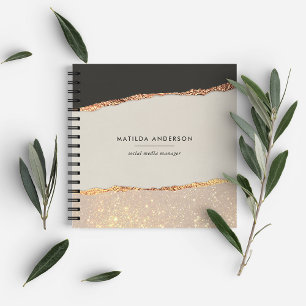 Personalisierte schwarze Creme goldene Glitter-Fau Notizblock