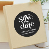 Personalisierte Schwarze Hochzeit speichert das Da Runder Aufkleber