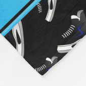 Personalisierte schwarze Hockey-NamensSkate Fleecedecke (Ecke)