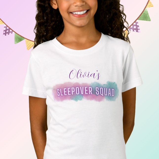 Personalisierte Sleepover Squad T - Shirt | Pastel (Personalized t-shirt for Girl's Birthday Party Sleepover)
