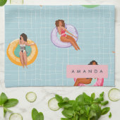 Personalisierte Sommerfrauen Entspannen auf Schwim Geschirrtuch (Gefaltet)