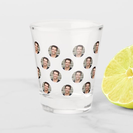 Personalisierte, sonnige Erscheinung, kundenspezif Schnapsglas (Vorderseite)