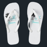 Personalisierte Strand-Hochzeit drehen Reinfälle Badesandalen<br><div class="desc">Kundenspezifische Monogramm-Reise-Hochzeit drehen Reinfälle für Strand-Hochzeiten um. Fertigen Sie mit Ihren Namen, Datum, Monogramm, verheirateten Initiale des letzten Namens und Bestimmungsort besonders an. Ein großes willkommenes Geschenk für Ihre Gäste. Stellen Sie Fußbekleidung für Ihre Gäste für die Strandzeremonie zur Verfügung. Bringt die personalisierte Hochzeitsstrand-Taschentasche in unserem Speicher zusammen, den Sie...</div>