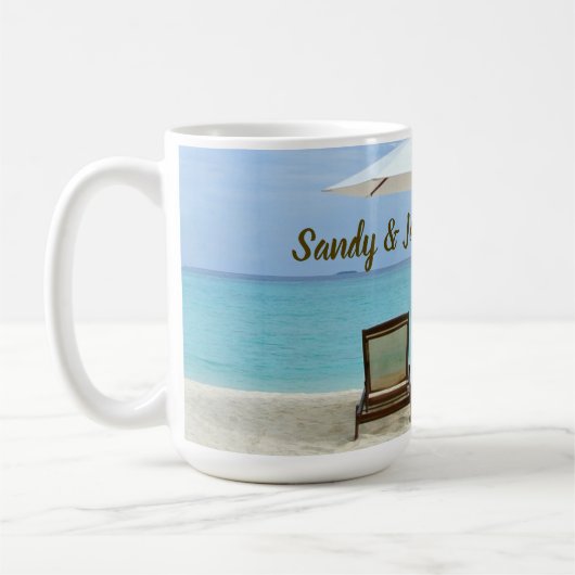 Personalisierte Stühle des Beach House in Sand Kaffeetasse (Links)