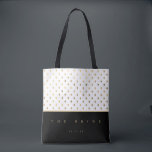 Personalisierte Tasche<br><div class="desc">Feiern Sie die Braut mit dieser schönen, anpassbaren Tote-Tasche zu sein! Ändern Sie die Wörter (vorne und hinten), "The Bride" und das Datum in ein spezielles Wort oder eine Phrase. Ein tolles Geschenk für ein Brautparty, damit die schöne Braut diese Tasche tragen kann, während sie sich auf ihren großen Tag...</div>