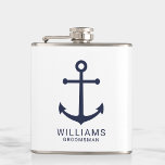 Personalisierte Trauzeuge der Nautischen Marine Flachmann<br><div class="desc">Moderne Minimalistische Nautical Navy Blue Anchor Personalisierte Trauzeugen Flask mit marineblau Anker und personalisiertem Trauzeuge mit Titel in marineblau modernen Sans Serif Schriftart Stil auf weißem Hintergrund. Auch perfekt für Trauzeuge,  Brautvater und mehr.</div>