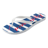 Personalisierte Trauzeugin Red White Blue Badesandalen (Schrägansicht)
