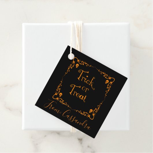 Personalisierte Trick- oder Treat-Liebesmarken Geschenkanhänger (Beispiel)