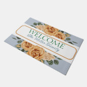 Personalisierte Türmchen Blumen personalisiert Fußmatte (Schrägansicht)