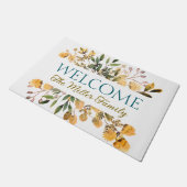 Personalisierte Türmchen Blumen personalisiert Fußmatte (Schrägansicht)