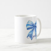 Personalisierte Uferfarbe Blau und Weiß Kaffeetasse (VorderseiteRechts)
