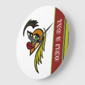 Personalisierte Uhr an der runden Herzwand (Winkel)