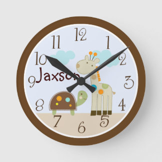 Personalisierte Uhr "Giggle Gang Giraffe & Turtle"