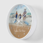 Personalisierte Uhr mit benutzerdefiniertem Text (Winkel)