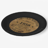 Personalisierte Vintage 65. Geburtstagsparty Pappteller (Schrägansicht)