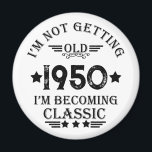 Personalisierte Vintage Geburtstagsgeschenke schwa Magnet<br><div class="desc">Mit dieser limitierten Auflage, Premium-Qualität und originellem, elegantem, Retro- und Vintag aussehendem Geburtstagsdesign mit einem coolen Typografie-Schriftart können Sie etwas Originalität hinzufügen. Das ist eine tolle Geschenkidee für Männer, Frauen, Ehemänner, Ehefrauen, Freundinnen und Freunde, die dieses einmalige Kunstwerk Liebe geben werden.</div>