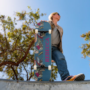 Personalisierte Vintage Schmetterlingsdarstellung Skateboard