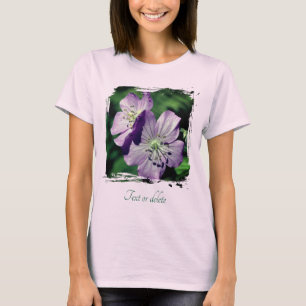 Personalisierte violette Geranienblüten T-Shirt