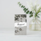 Personalisierte Visitenkarte für trendy Haircuts (Stehend Vorderseite)