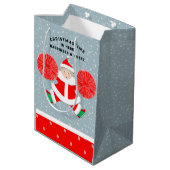 Personalisierte Vorweihnachtszeit Mittlere Geschenktüte (Rückseite Schrägansicht)