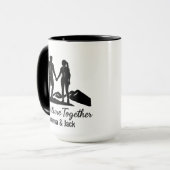 Personalisierte Wanderer-Paar-Silhouette Minimalis Tasse (Vorderseite Links)