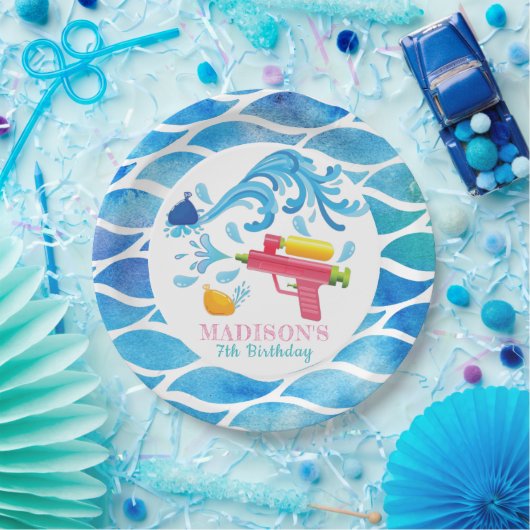 Personalisierte Wasserwaffe Sommermädchen Geburtst Pappteller (Party)