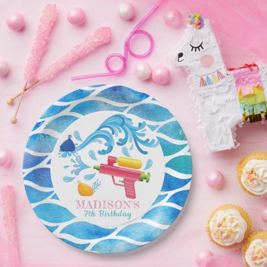 Personalisierte Wasserwaffe Sommermädchen Geburtst Pappteller (Party)