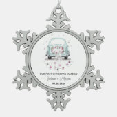 Personalisierte Weihnachten Verheiratet Schneeflocken Zinn-Ornament (Vorderseite)