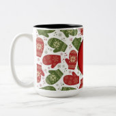Personalisierte Weihnachts-Mittens-Muster-Tasse Zweifarbige Tasse (Links)