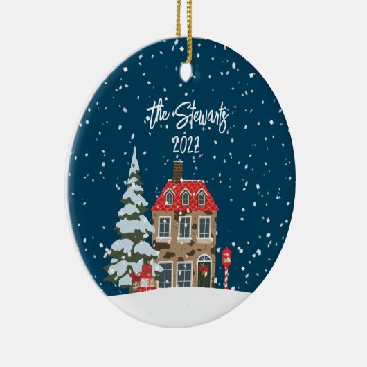 Personalisierte Weihnachtsdörfchen-Ornament Keramik Ornament (Rechts)