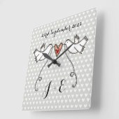 Personalisierte weiße Tauben Hochzeitsgeschenk Acr Quadratische Wanduhr (Winkel)