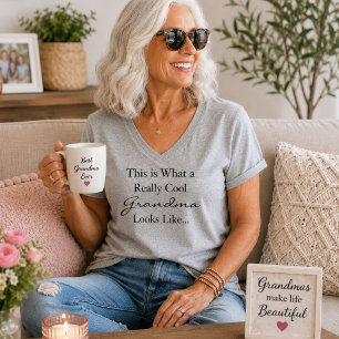 Personalisierte Wirklich Coole Oma Sieht Aus Wie N T-Shirt
