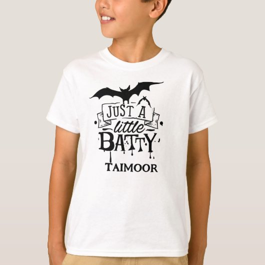 PERSONALISIERTEN HALLOWEWEN NIEDLICH NUR EIN WENIG T-Shirt (Vorderseite)