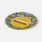 Personalisierter Abschluss für Navy Blue und Gold Pappteller (Schrägansicht)