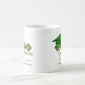 Personalisierter Abschluss Grün & Gold Kaffeetasse (Mittel)
