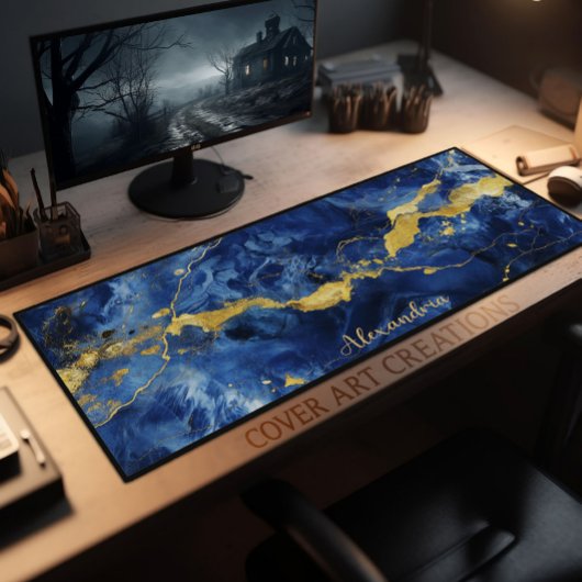Personalisierter Arbeitsbereich für Blue & Gold-Ma Schreibtischunterlage