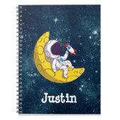 Personalisierter Astronaut auf dem Mond mit Rakete Notizblock (Vorderseite)