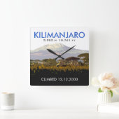 Personalisierter Aufstieg Mt Kilimanjaro Gedenk Quadratische Wanduhr (Zuhause)