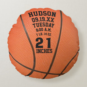 Personalisierter Basketballname und Babystatus Rundes Kissen