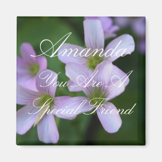 Personalisierter besonderer Freund lila Blumen Magnet