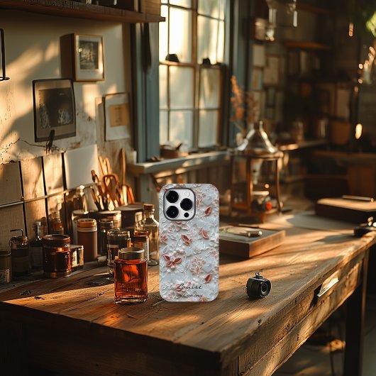 Personalisierter, bestickter Floral iPhone Case