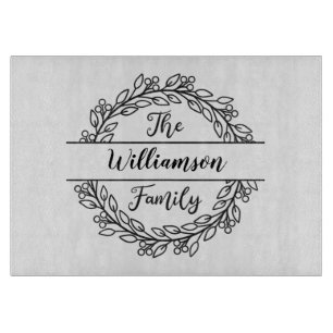 Personalisierter Blätterkranz Familienname Schneidebrett