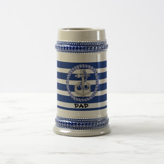 Personalisierter blau gestreifter Anker 2 Stein Bierglas (Mittel)