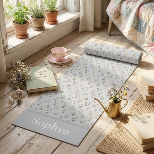 Personalisierter blauer Blumenname Yogamatte