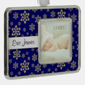 Personalisierter Blue-Gold-Schneeflocken Rahmen-Ornament Silber (Rechts)
