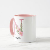 Personalisierter Blumen-Monogramm-Becher mit rosa Tasse (Vorderseite Links)