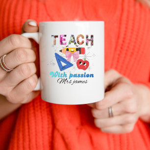 Personalisierter Blumenbuchstabe Coquette-Schleife Tasse