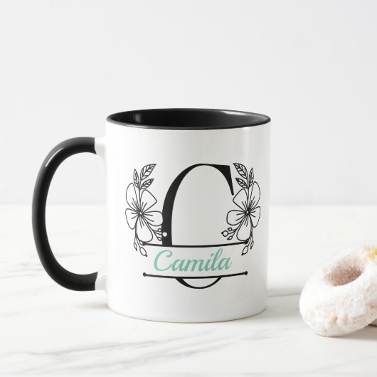Personalisierter Blumenmonogramm-Buchstabe C Beche Tasse (Mit Donut)