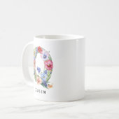 Personalisierter Blumenmonogramm-Tassengeschirr-Ge Kaffeetasse (Vorderseite Links)