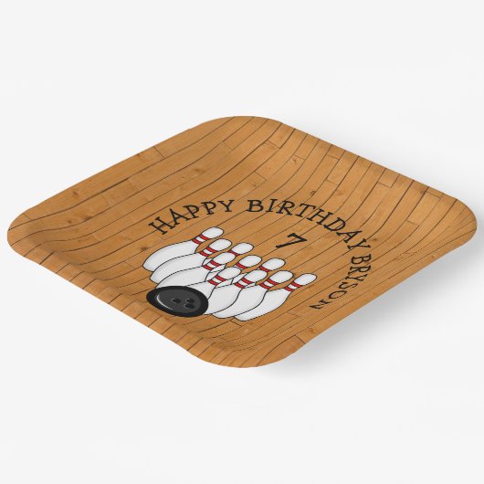 Personalisierter Bowling Themed Birthday Age and N Pappteller (Gewinkelt)